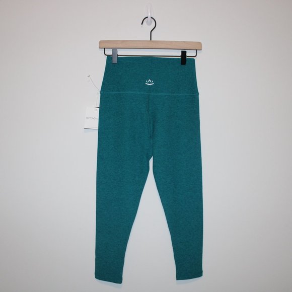 Beyond Yoga High Waisted Capri Leggings - Picture 4 of 8